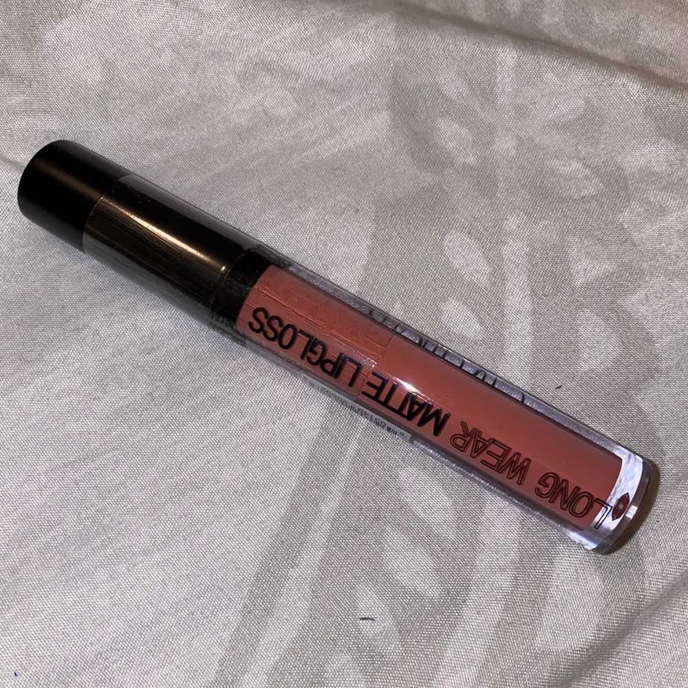 Naked 40 Beauty Creations Matte Lipgloss - Picture 4 of 4